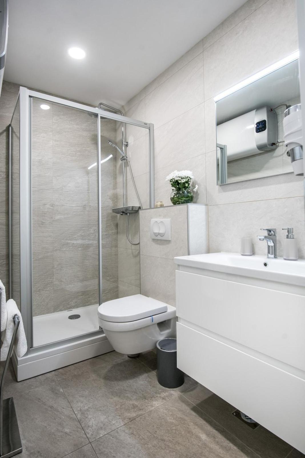 Spectrum Deluxe Rooms دوبروفينك المظهر الخارجي الصورة